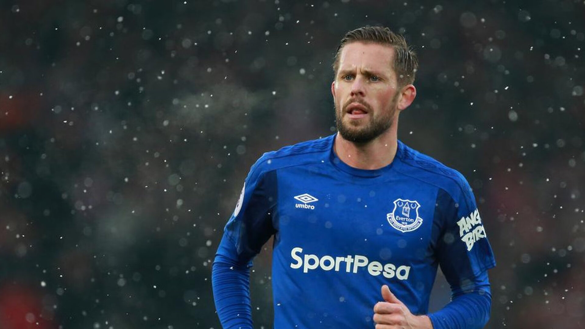 开云体育-哈兰德官方宣布败北新规，IG引发争议！赢得满堂喝彩